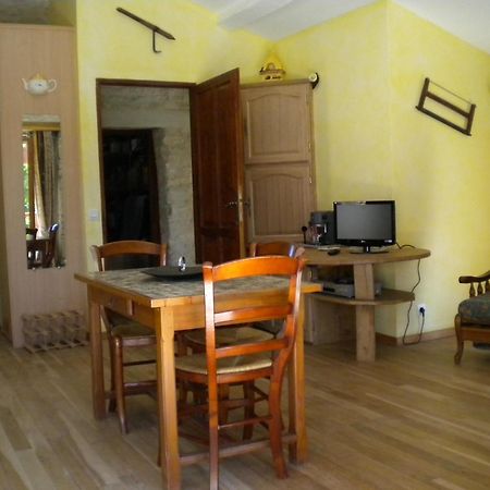 Apartament Au Col De Cygne Blanzac-les-Matha Zewnętrze zdjęcie