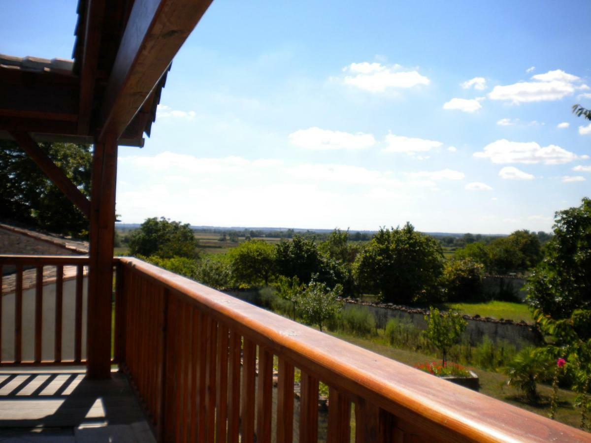 Apartament Au Col De Cygne Blanzac-les-Matha Zewnętrze zdjęcie